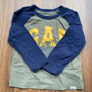 GAP | Long Sleeve Graphic Tee